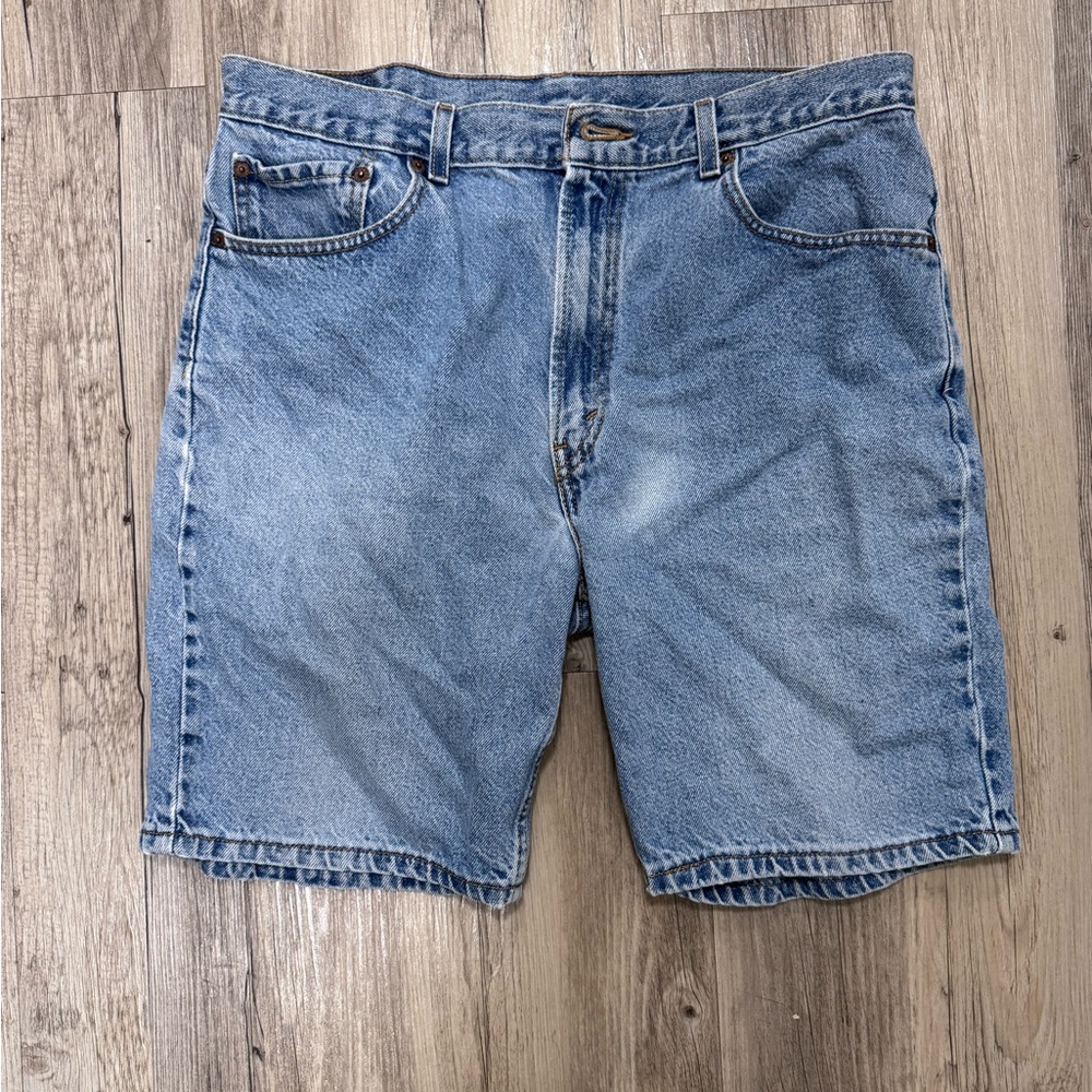 LEVI's 505 Jean Shorts size 36